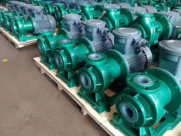 氟塑料泵的耐腐蚀特性与优势应该如何来理解