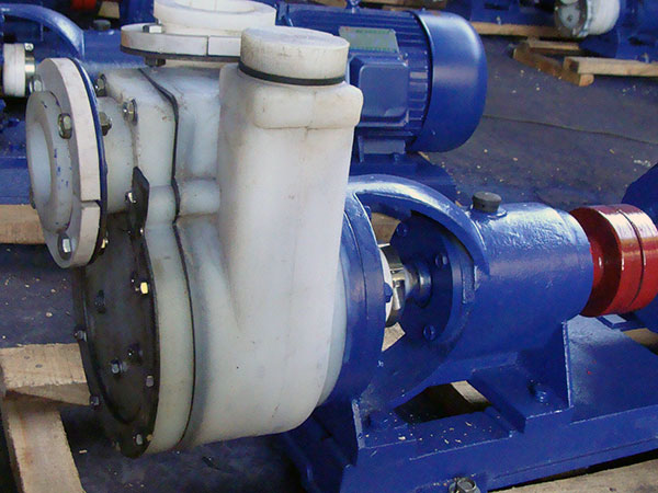 自吸泵和离心泵的工作原理是什么